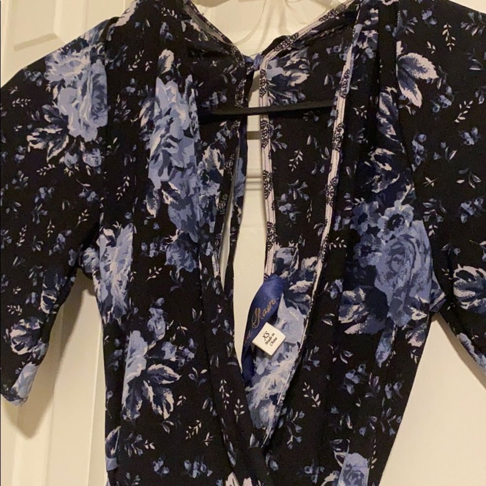 Francesca’s romper - Picture 2 of 3